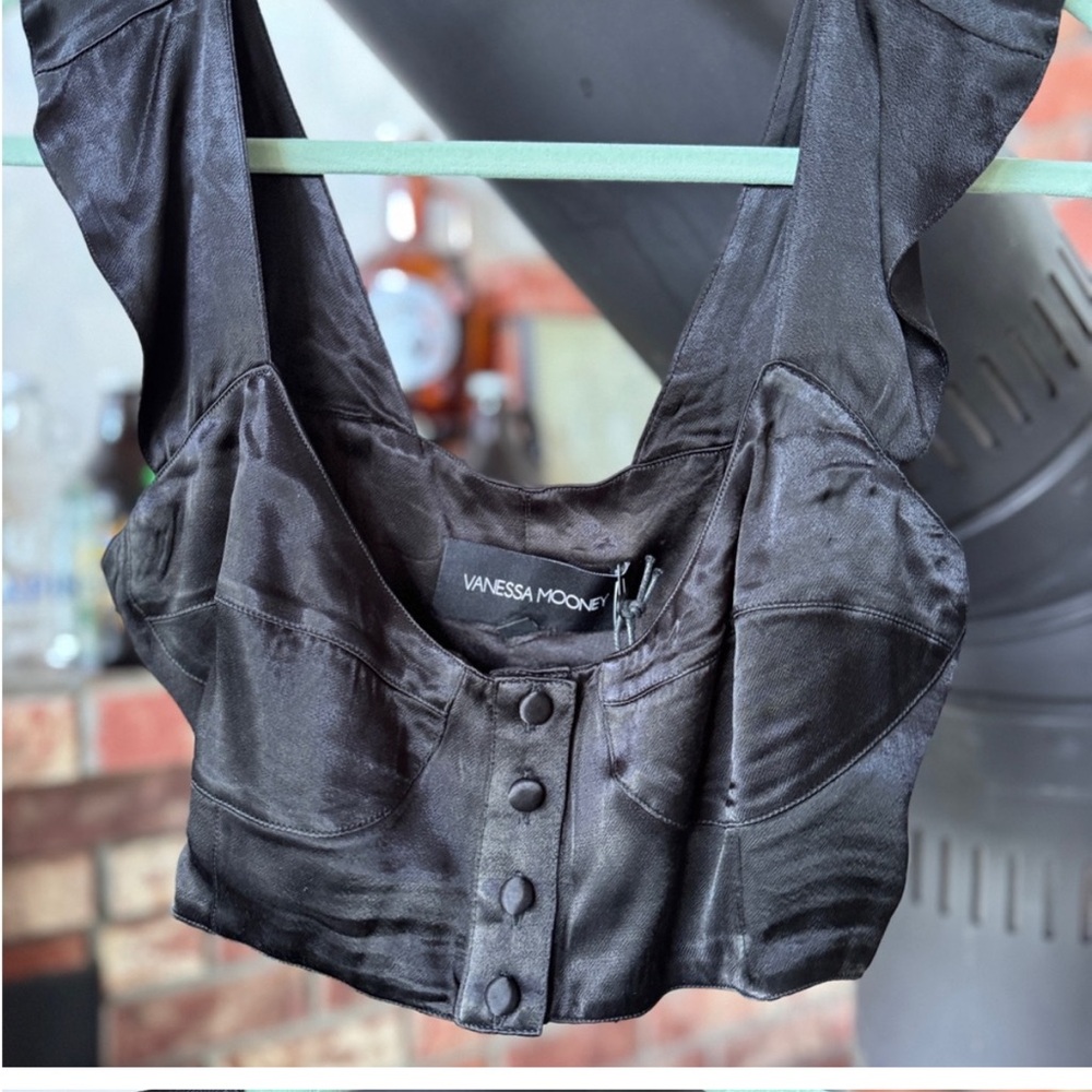 Vanessa Mooney The Elisabeth Crop Top In black Small